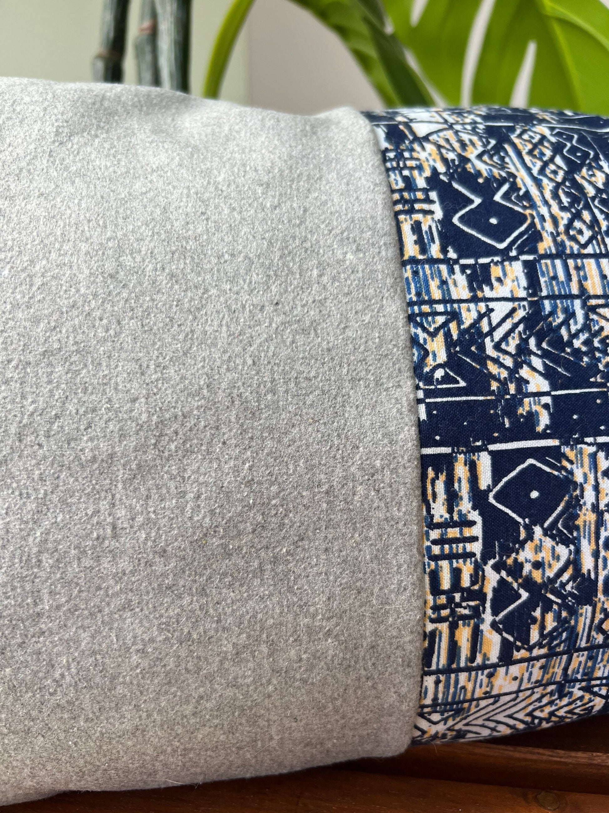 Cashmere&wax fabric - Modern design throw pillow (Édem fabric) rectangle - African print
