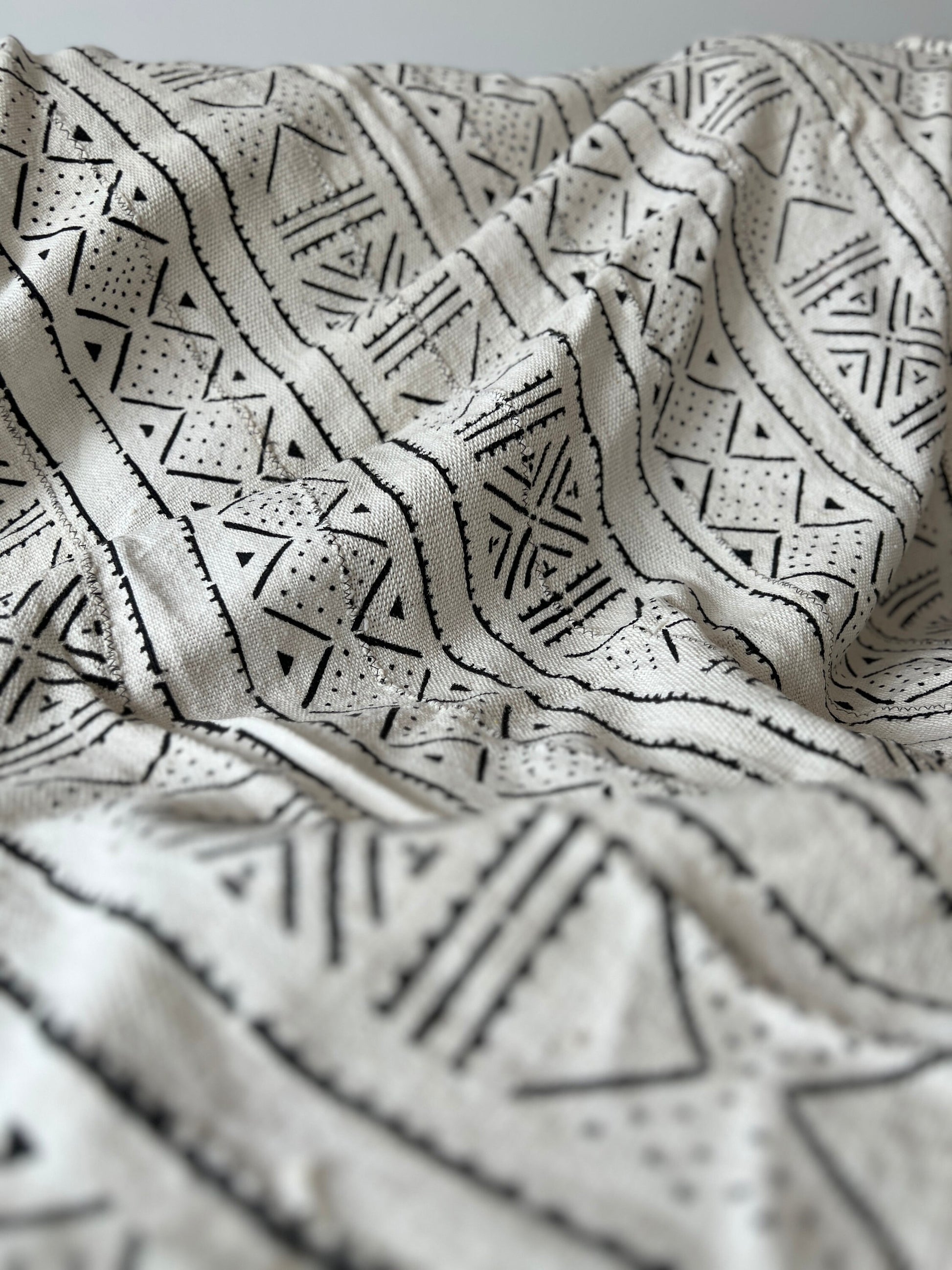 Authentic African Mudcloth fabric (Blanket/Throw) | Black - White - Burgundy