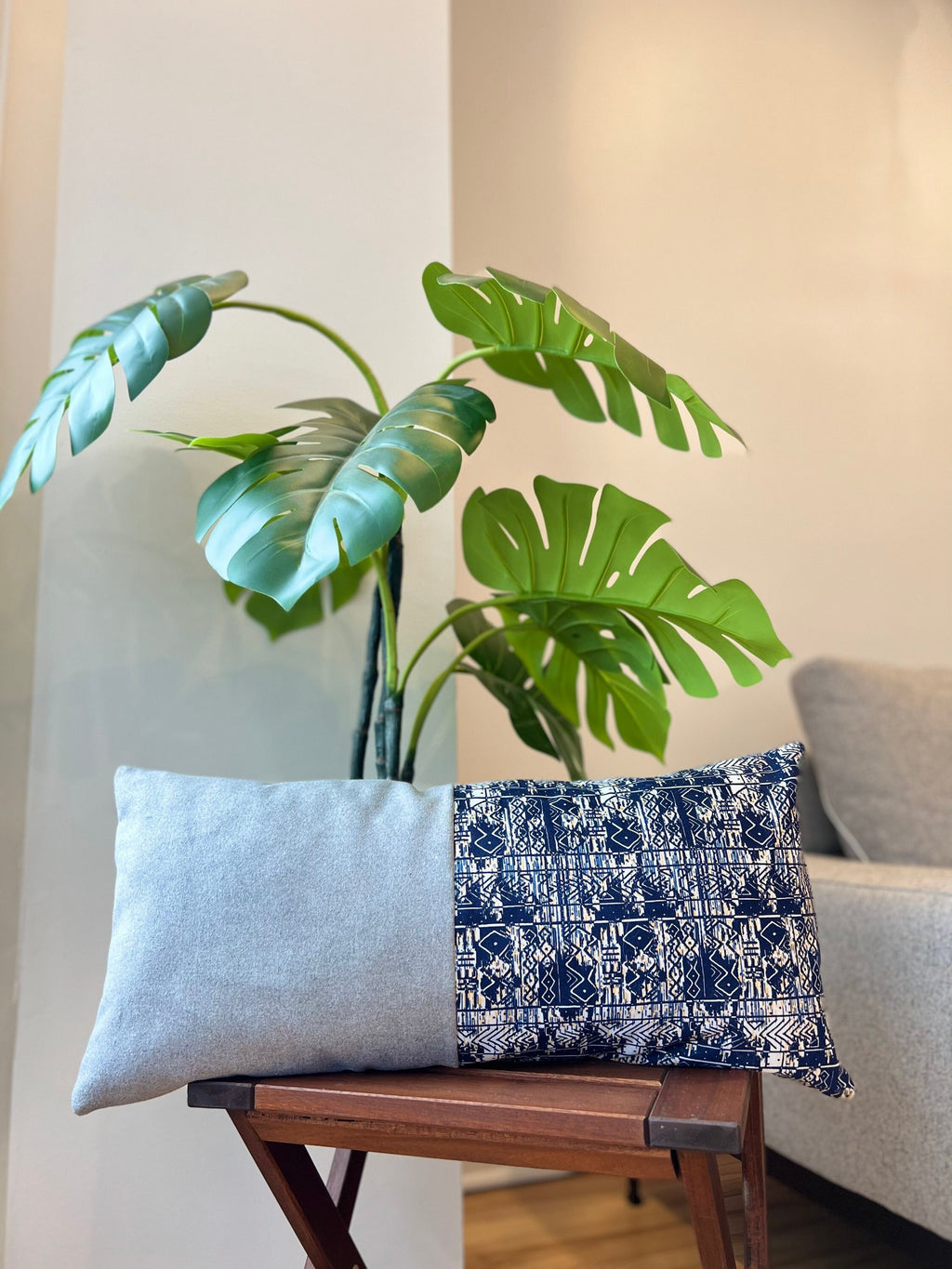 Cashmere&wax fabric - Modern design throw pillow (Édem fabric) rectangle - African print